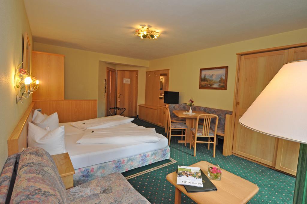 Hotel Alpen